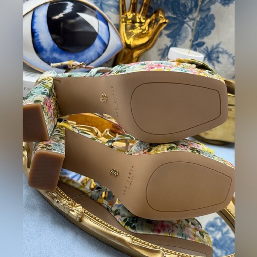 🆕 TED BAKER 🧿 NWOT MADDY Satin Flowers Heeled Sandals, Sz 36 US 6 - Picture 15 of 16
